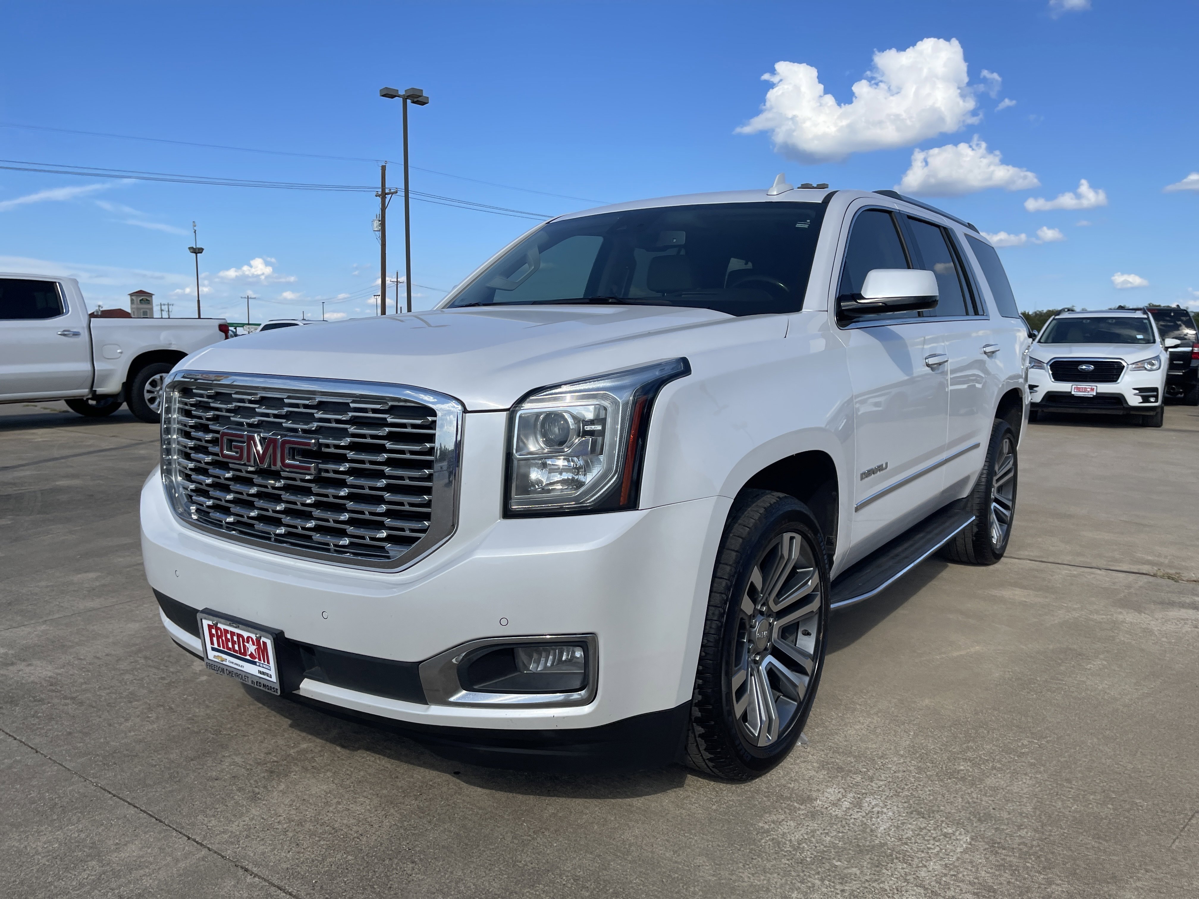 Used 2018 GMC Yukon Denali w/ Open Road Package image 8