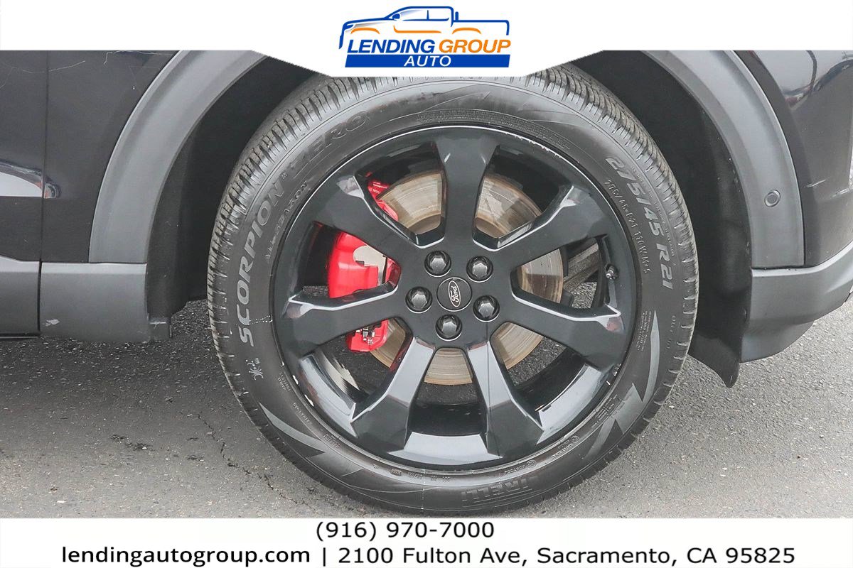 Used 2020 Ford Explorer ST w/ ST Street Pack image 9