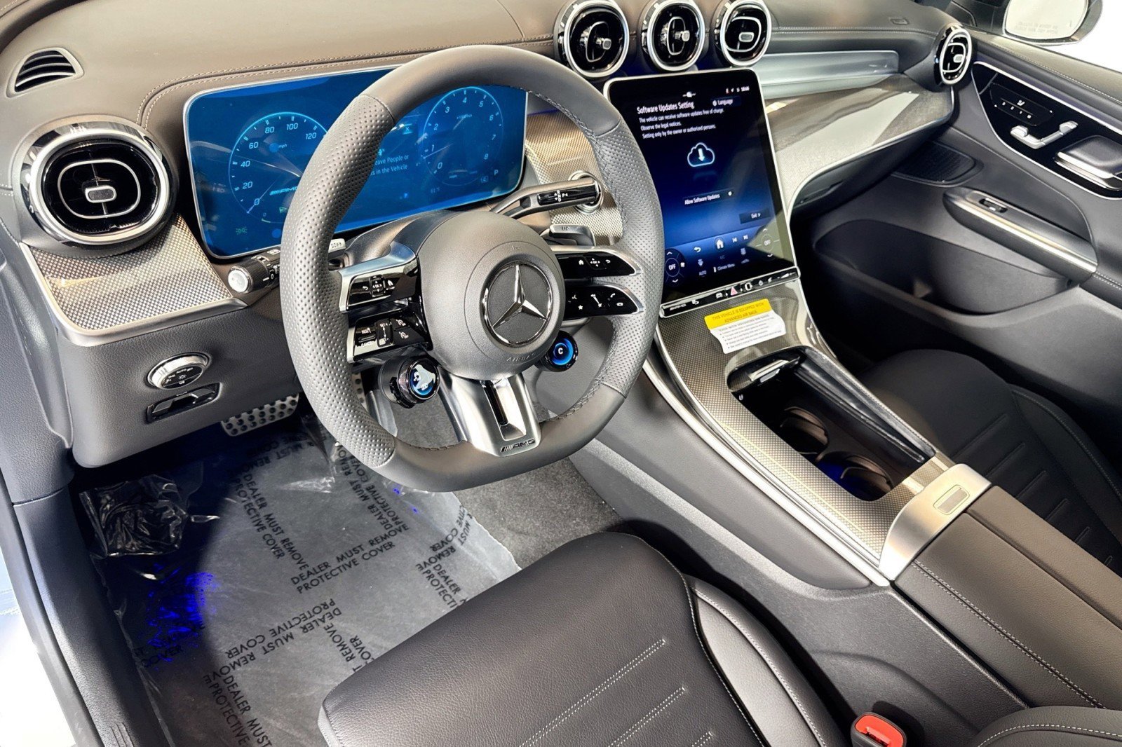 New 2026 Mercedes-Benz GLC 43 AMG 4MATIC image 9