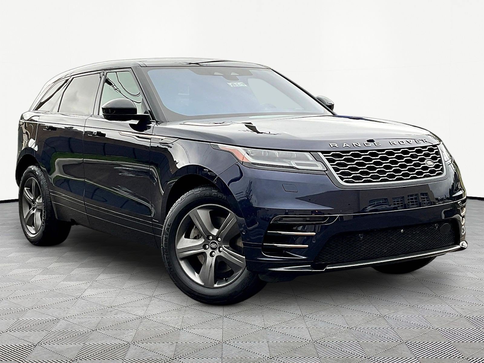 Used 2021 Land Rover Range Rover Velar R-Dynamic S AWD/4WD image 3