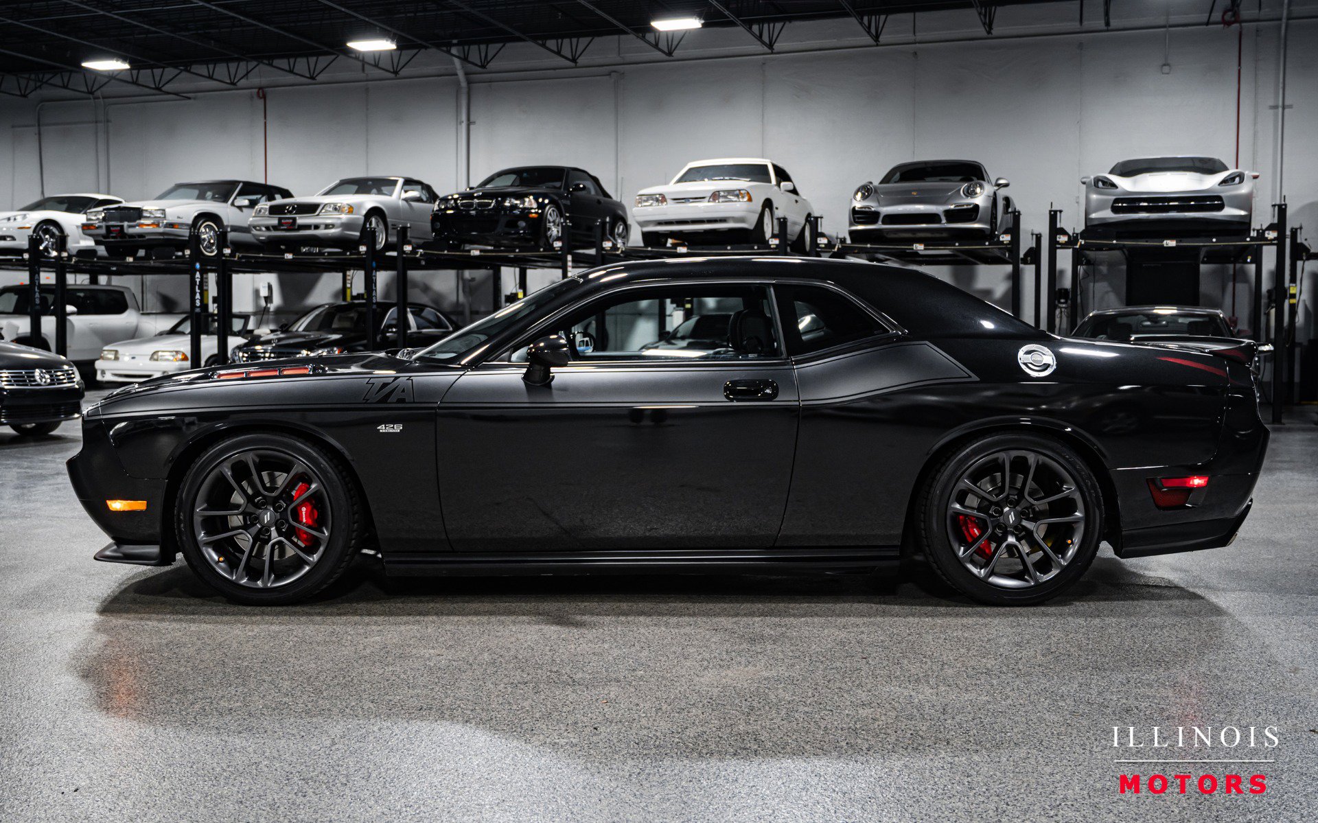 Used 2009 Dodge Challenger SRT8 w/ SRT Option Group II image 2