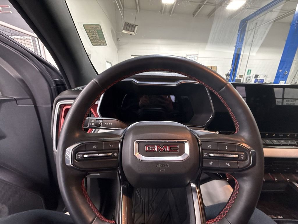 Certified 2023 GMC Canyon AT4X image 17