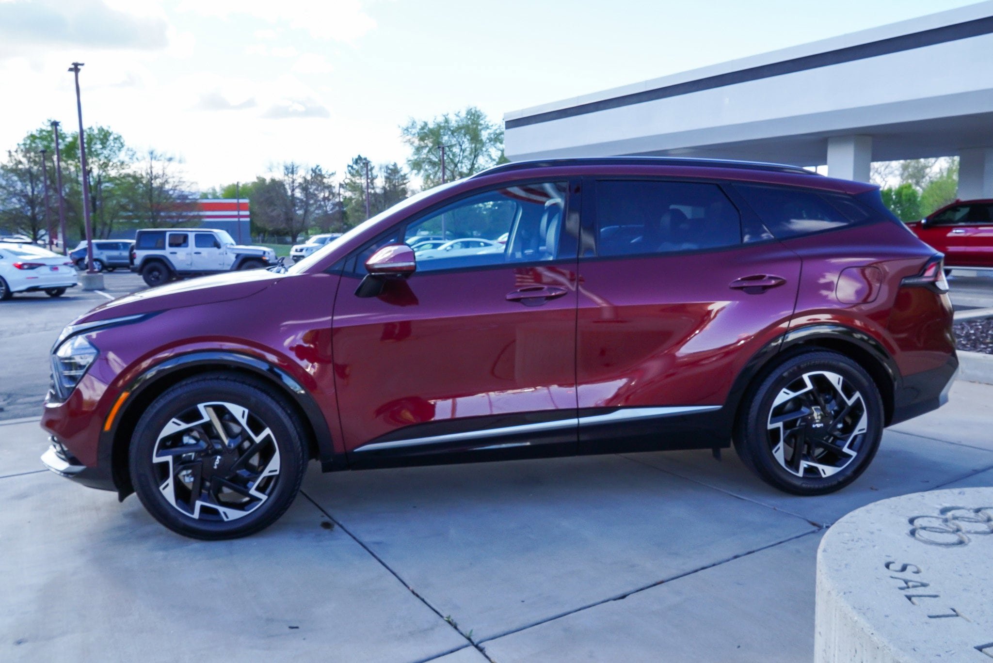 Used 2023 Kia Sportage SX FWD image 5