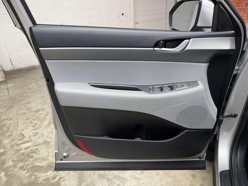 Used 2025 Hyundai Palisade SEL AWD/4WD image 9