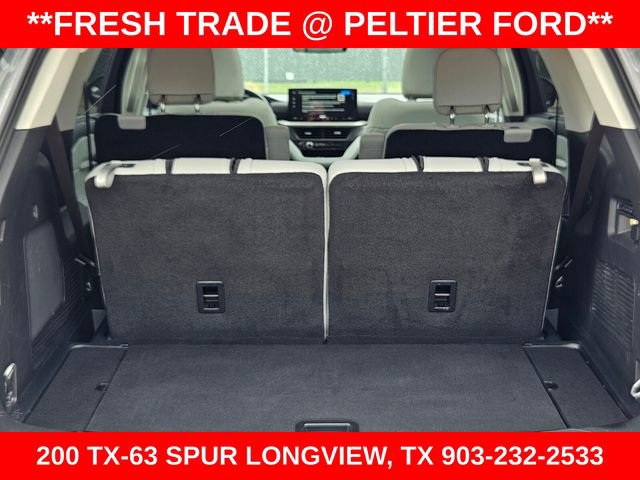 Used 2025 Ford Explorer Platinum w/ Ultimate Package AWD/4WD image 11
