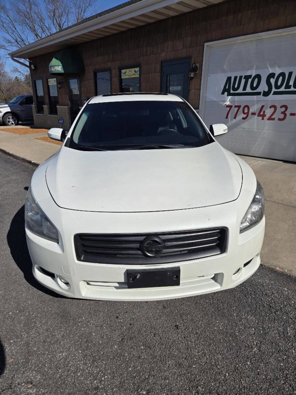 Used 2014 Nissan Maxima 3.5 SV w/ Sport Package image 3