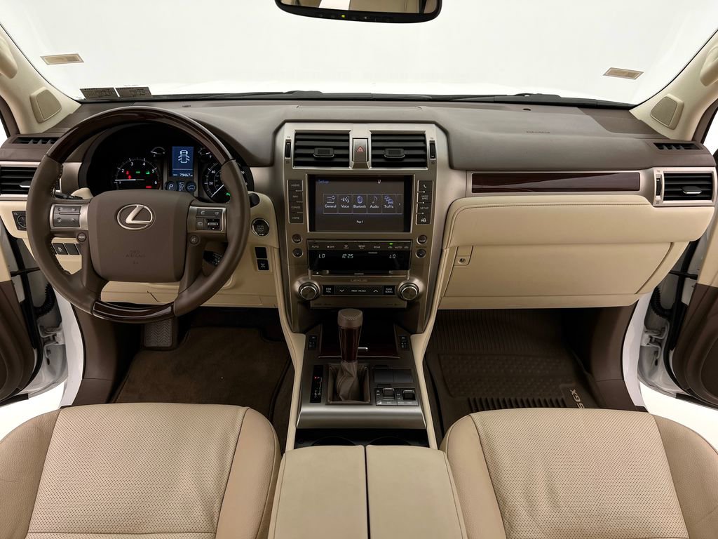Used 2019 Lexus GX 460 image 23