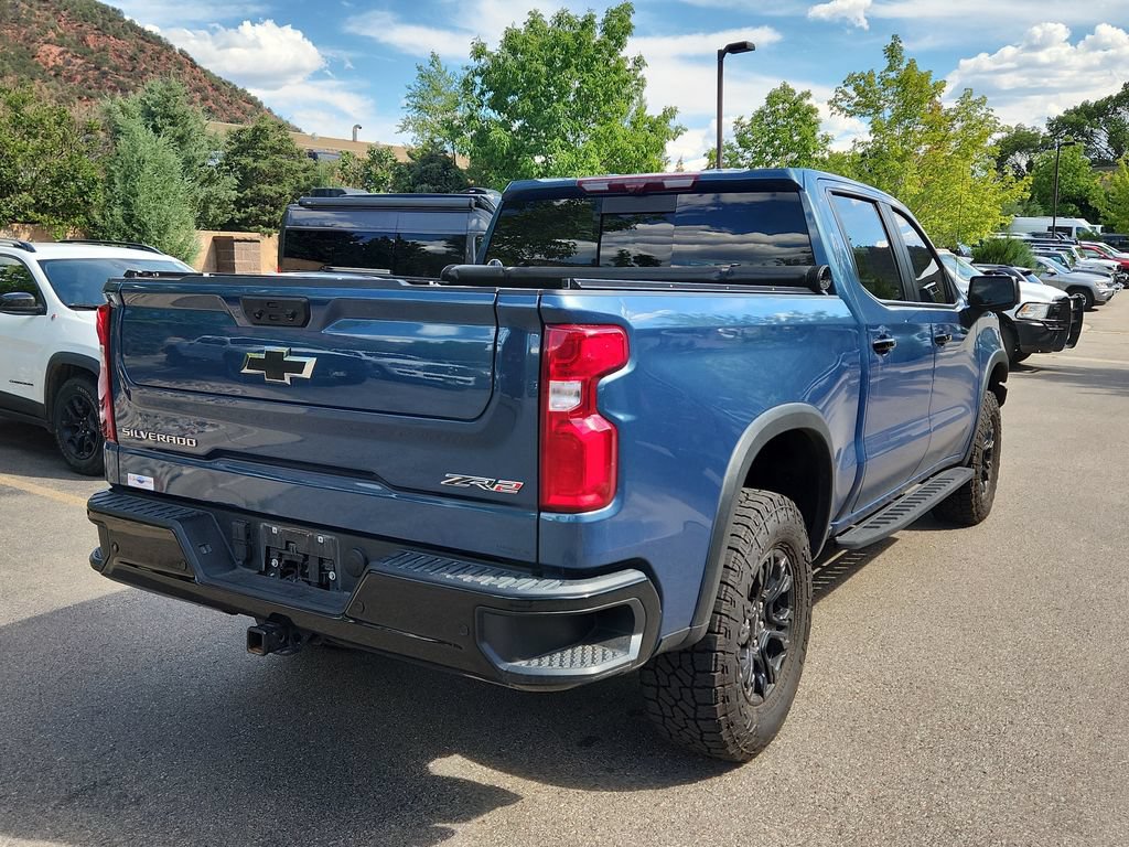 Used 2024 Chevrolet Silverado 1500 ZR2 w/ Technology Package AWD/4WD image 3