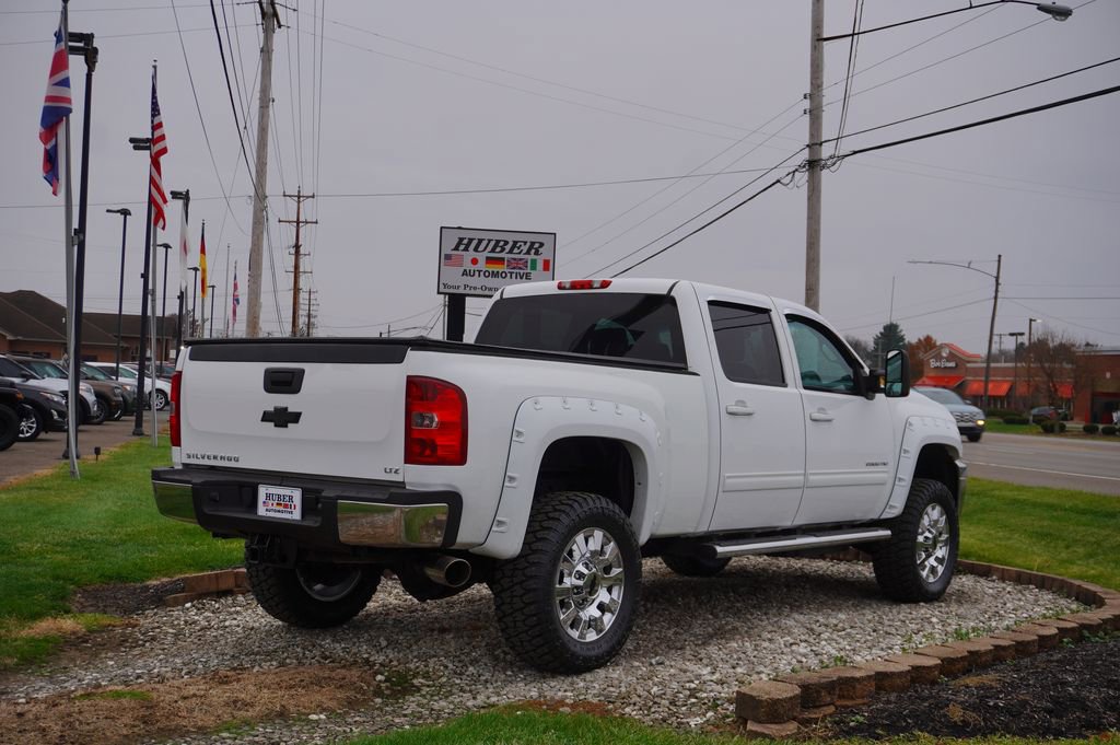 Used 2014 Chevrolet Silverado 2500 LTZ image 7