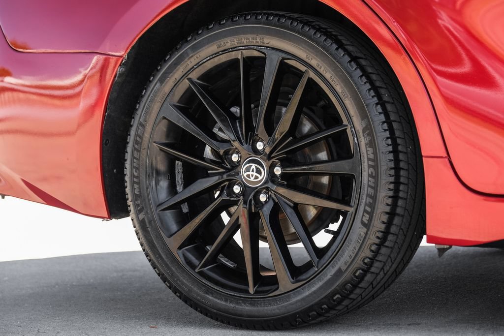 Used 2022 Toyota Camry XSE FWD image 62
