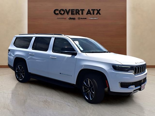 Used 2024 Jeep Wagoneer L Series II w/ Premium Group I image 3