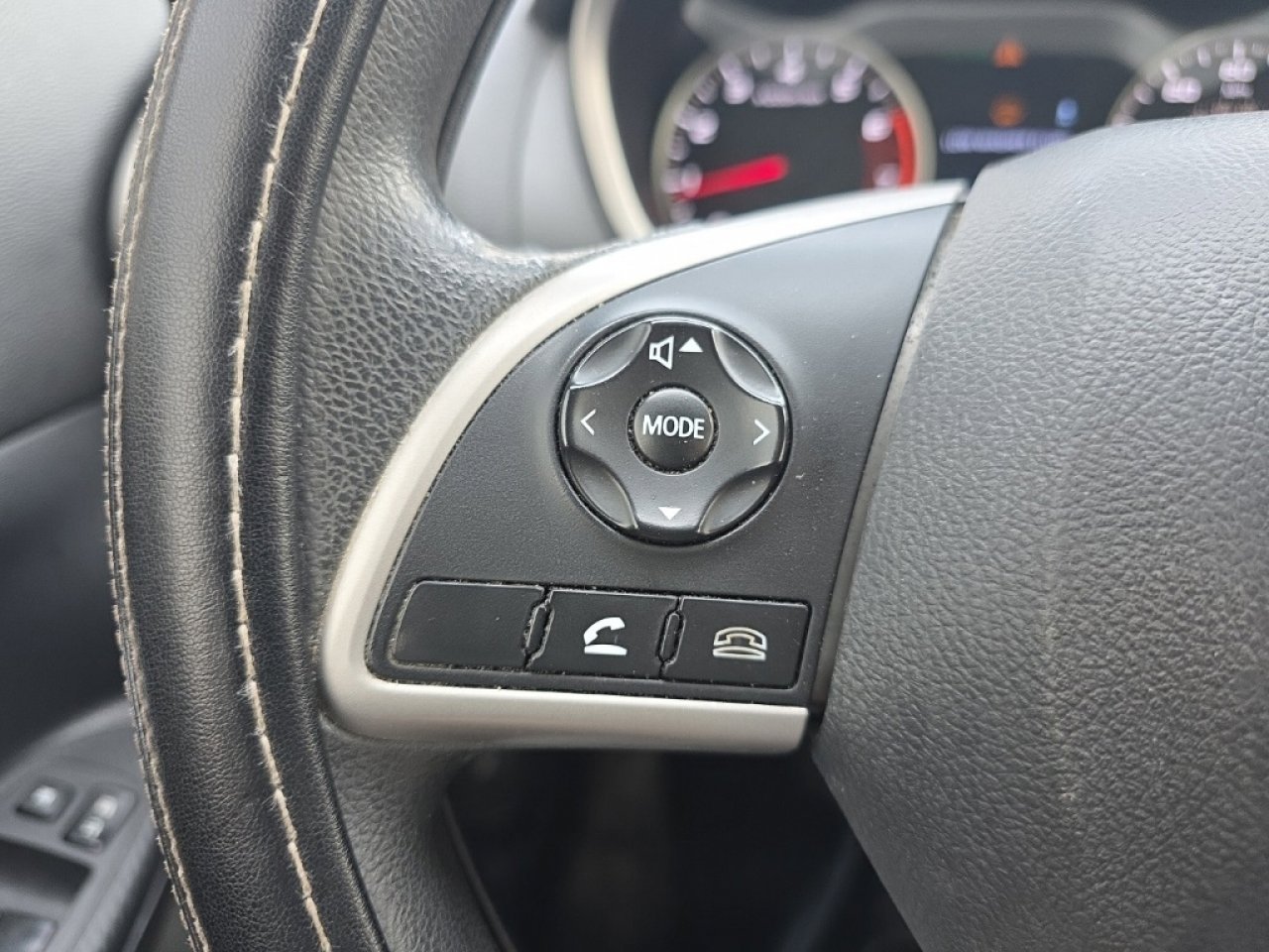 Used 2020 Mitsubishi Eclipse Cross ES image 29