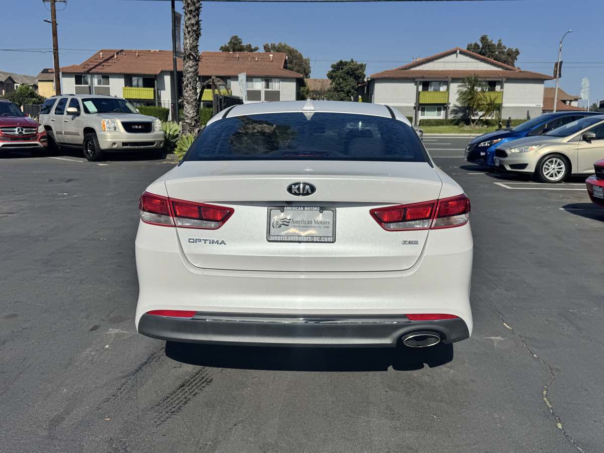 Used 2016 Kia Optima LX FWD image 3