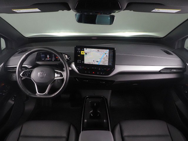 Used 2024 Volkswagen ID.4 S image 3