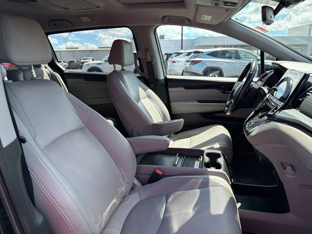 Used 2018 Honda Odyssey Elite image 14