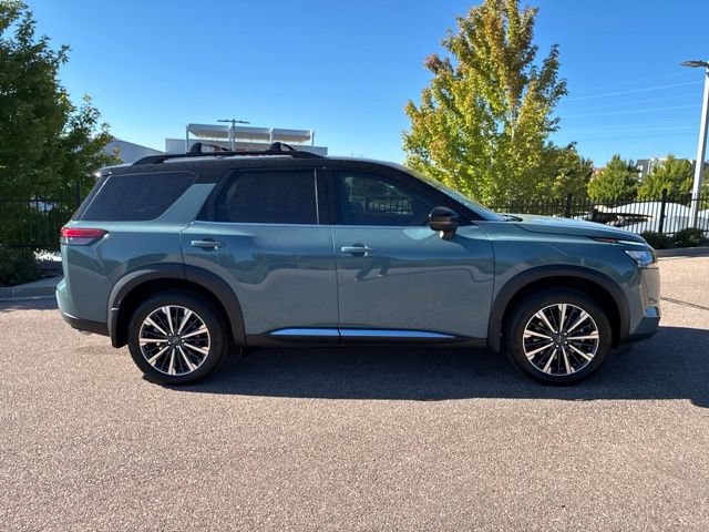 New 2026 Nissan Pathfinder Platinum AWD/4WD image 8