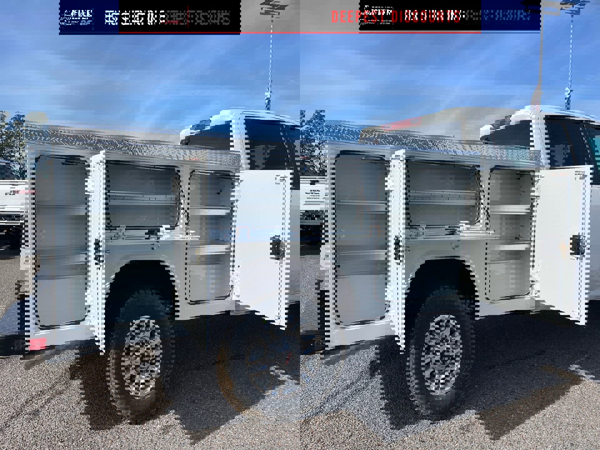 New 2026 GMC Sierra 2500 Pro w/ Convenience Package RWD image 5