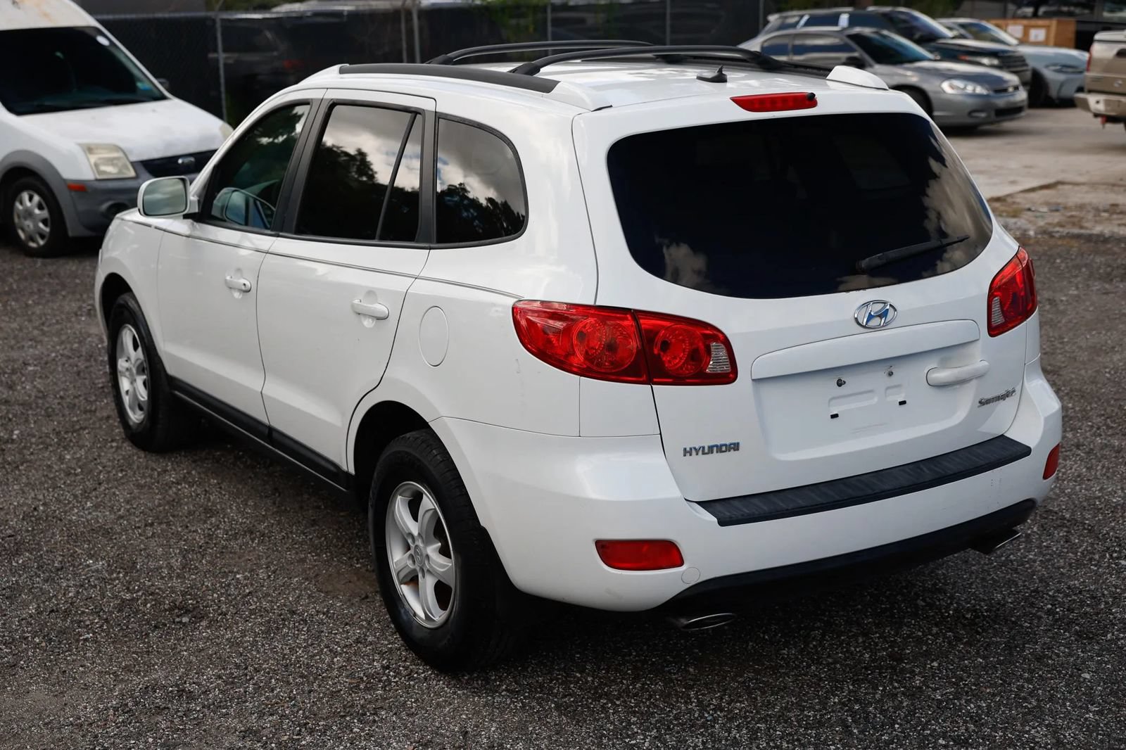 Used 2007 Hyundai Santa Fe GLS FWD image 4