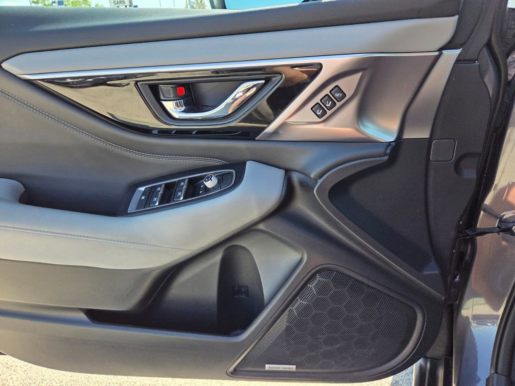 Used 2024 Subaru Outback Limited image 23