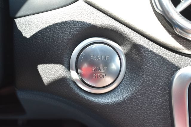 Used 2019 Mercedes-Benz GLA 250 4MATIC image 26