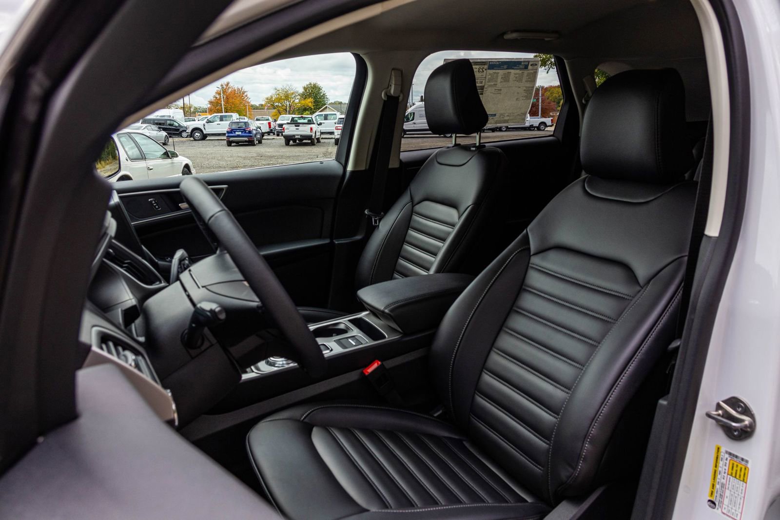 New 2024 Ford Edge SEL w/ Convenience Package image 15