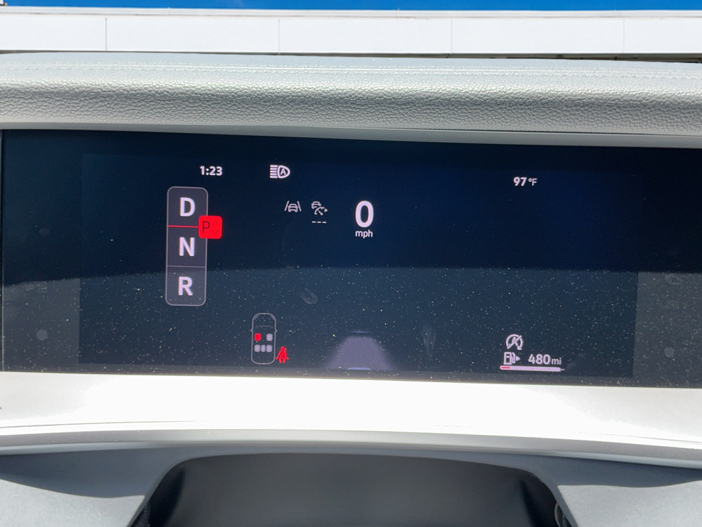 New 2026 Volkswagen Tiguan SE FWD image 19