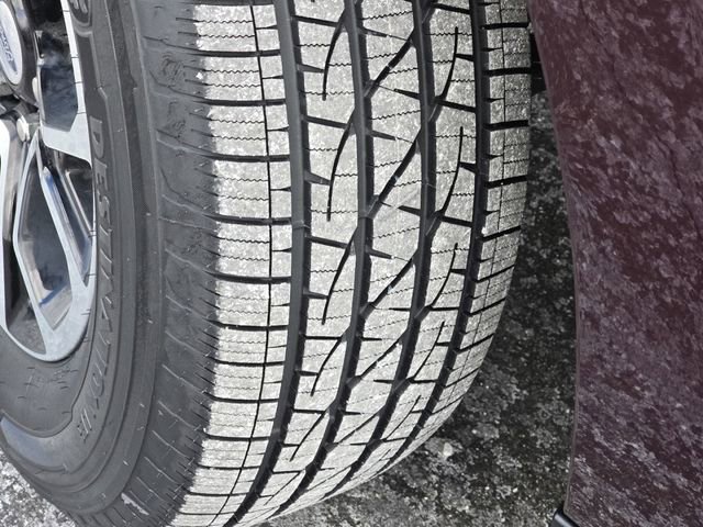 Used 2024 Ford Expedition Max XLT image 14