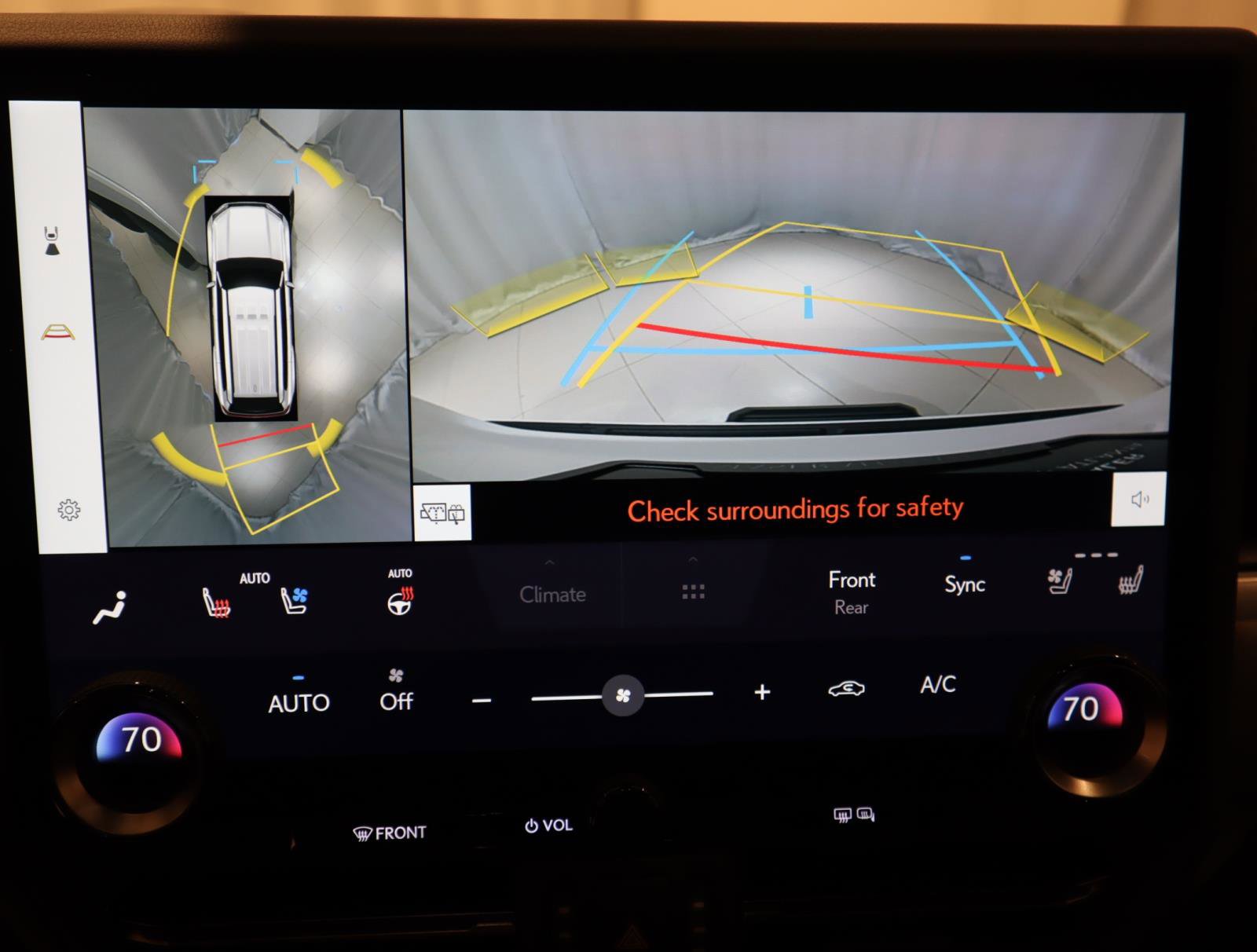 Used 2024 Lexus GX 550 w/ Accessory Package (Z1) image 39