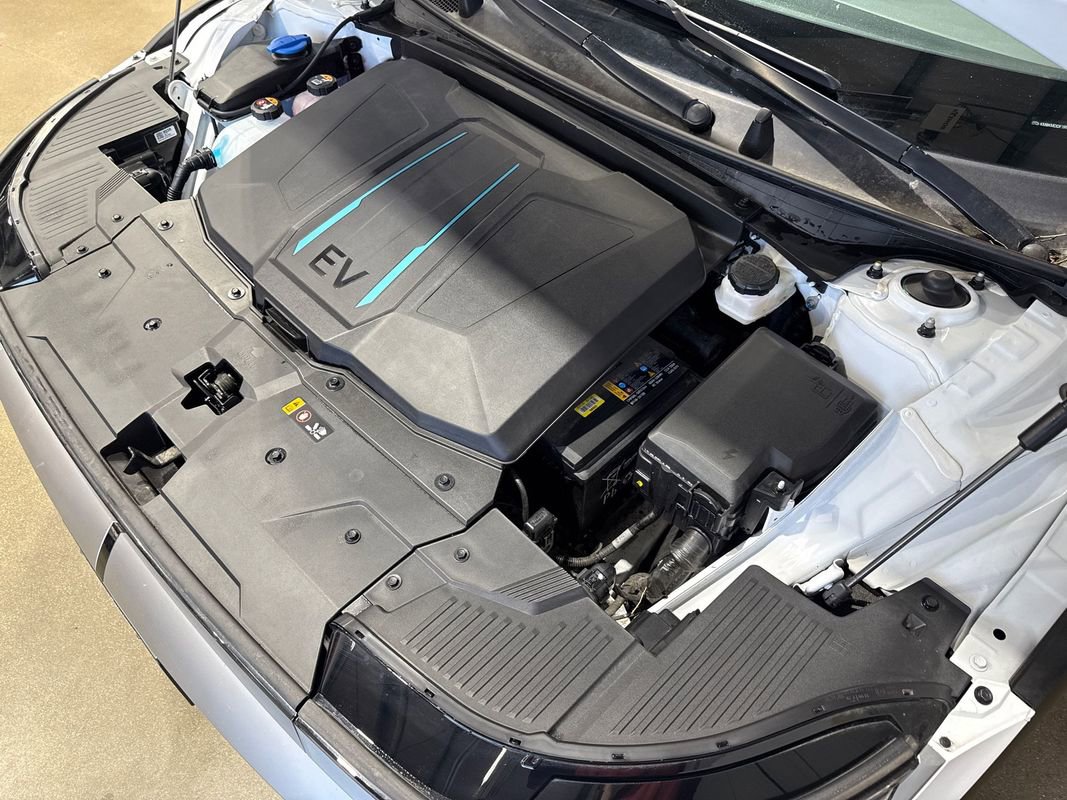 Used 2024 Hyundai Ioniq 5 SE image 71