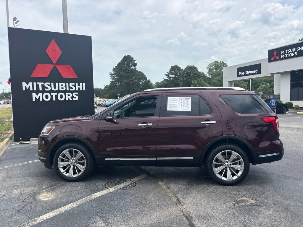 Used 2018 Ford Explorer Limited w/ Ford Safe & Smart Package AWD/4WD image 6