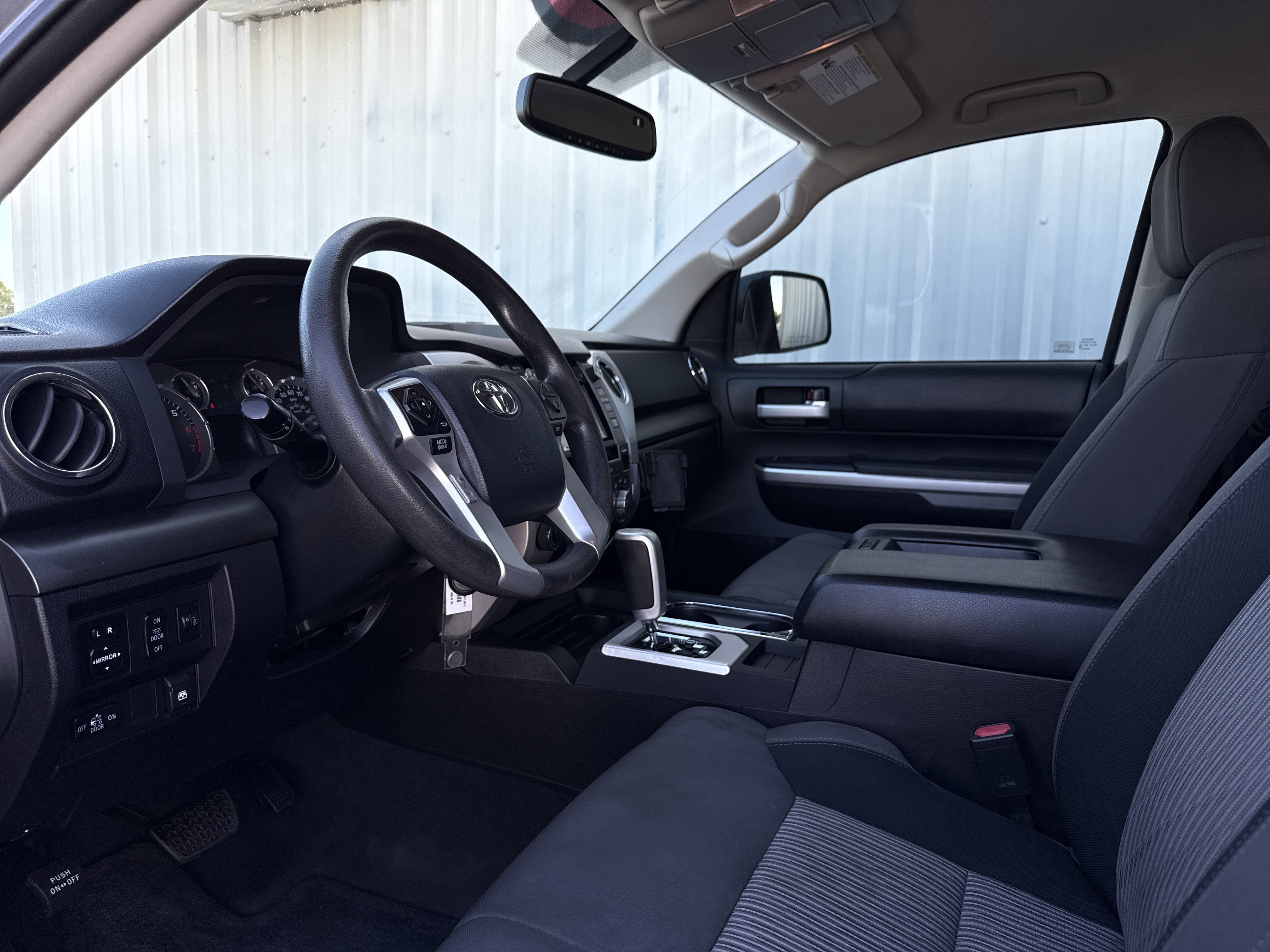 Used 2014 Toyota Tundra SR5 image 18