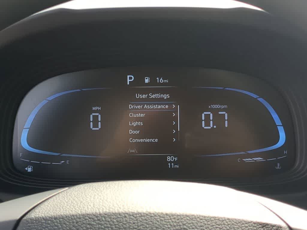 New 2026 Hyundai Venue SE FWD image 32