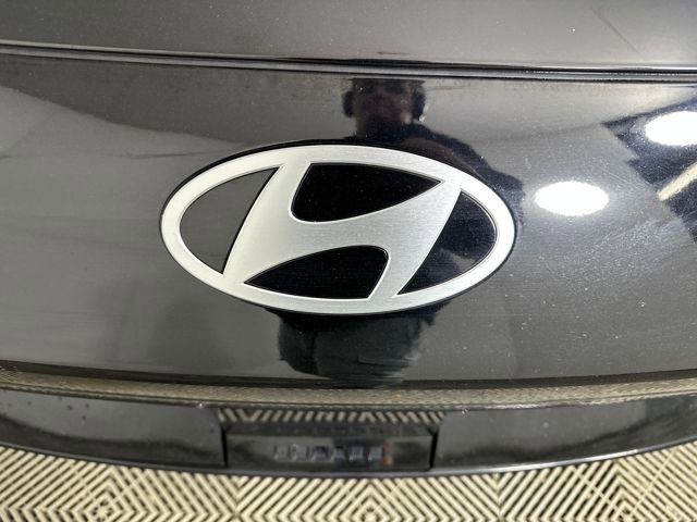 Used 2023 Hyundai Ioniq 6 SE image 9