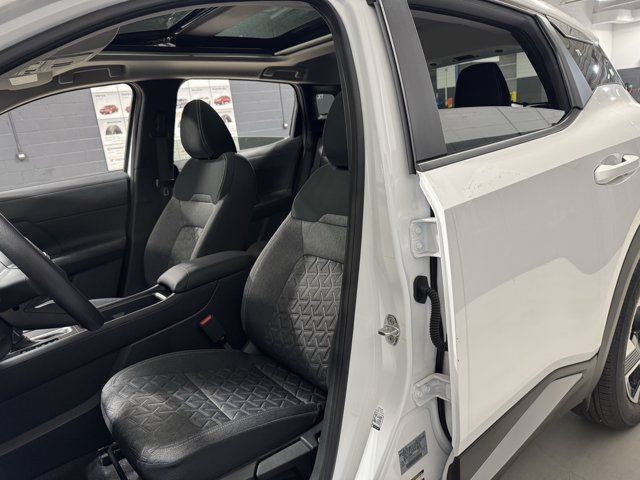 New 2026 Nissan Kicks SV w/ SV Premium Package AWD/4WD image 25