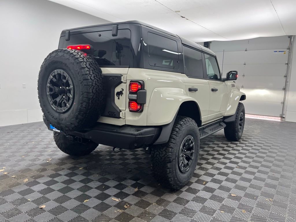New 2025 Ford Bronco Raptor image 8