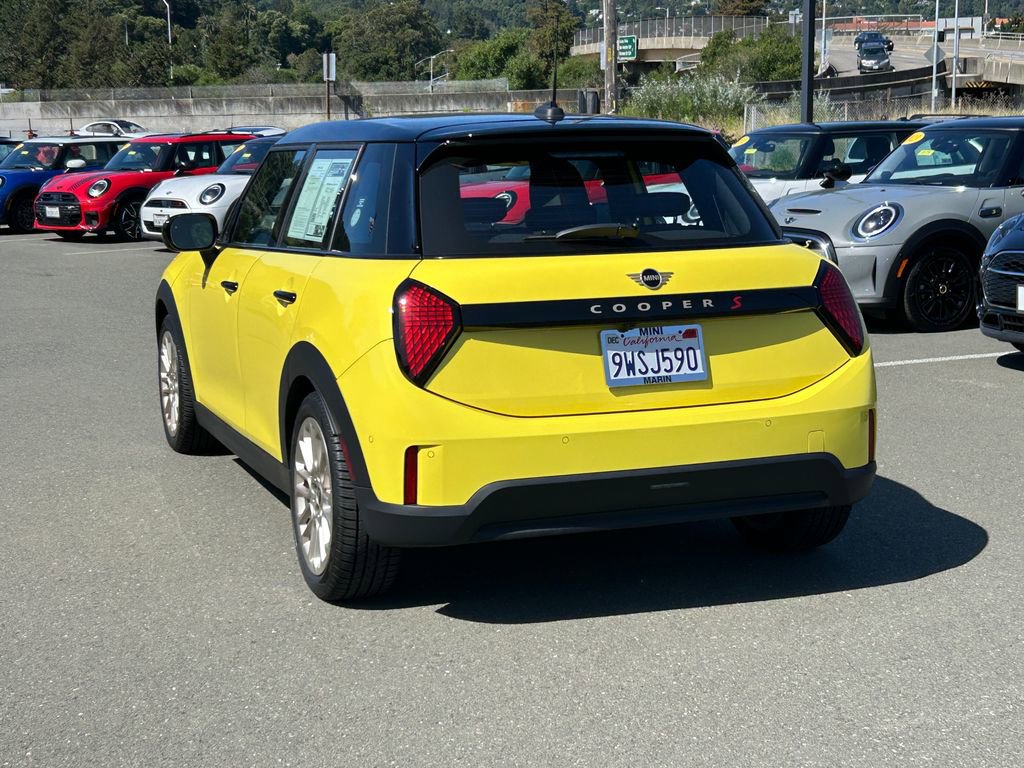 Used 2025 MINI Cooper S FWD image 3