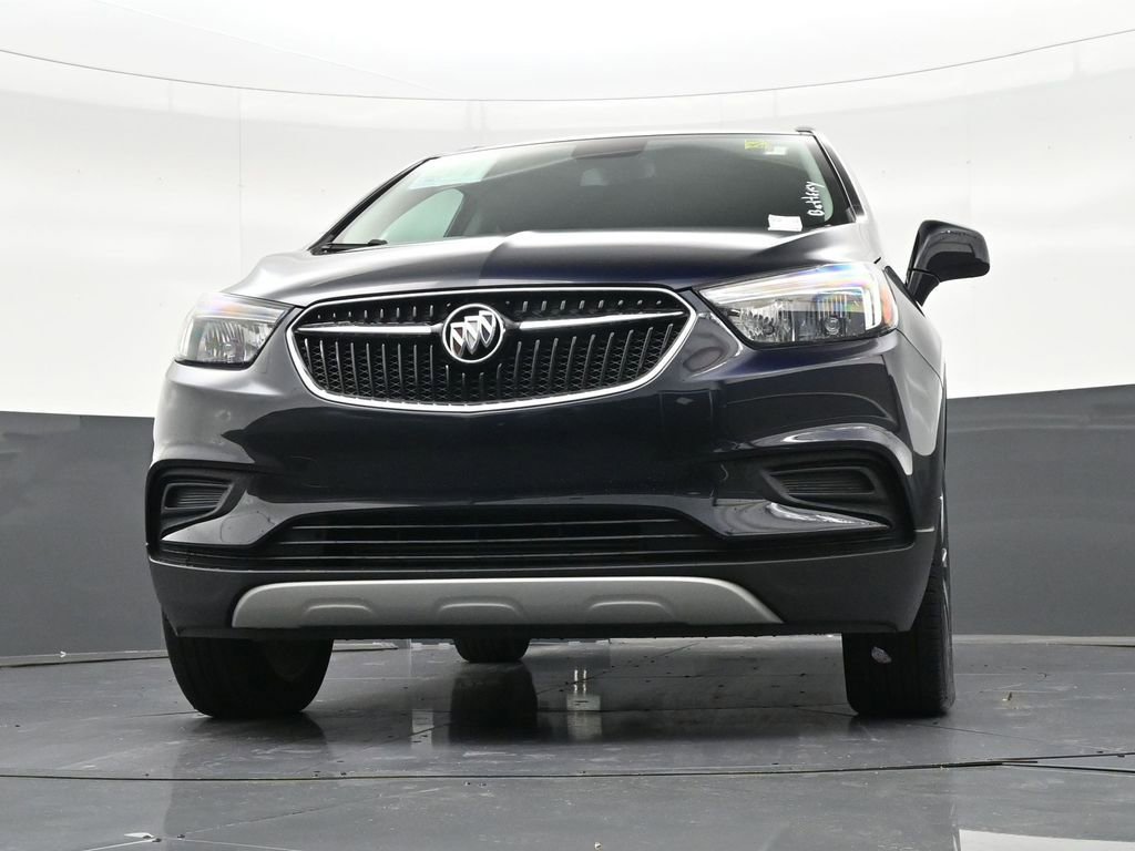Used 2022 Buick Encore Preferred w/ Safety Package image 31