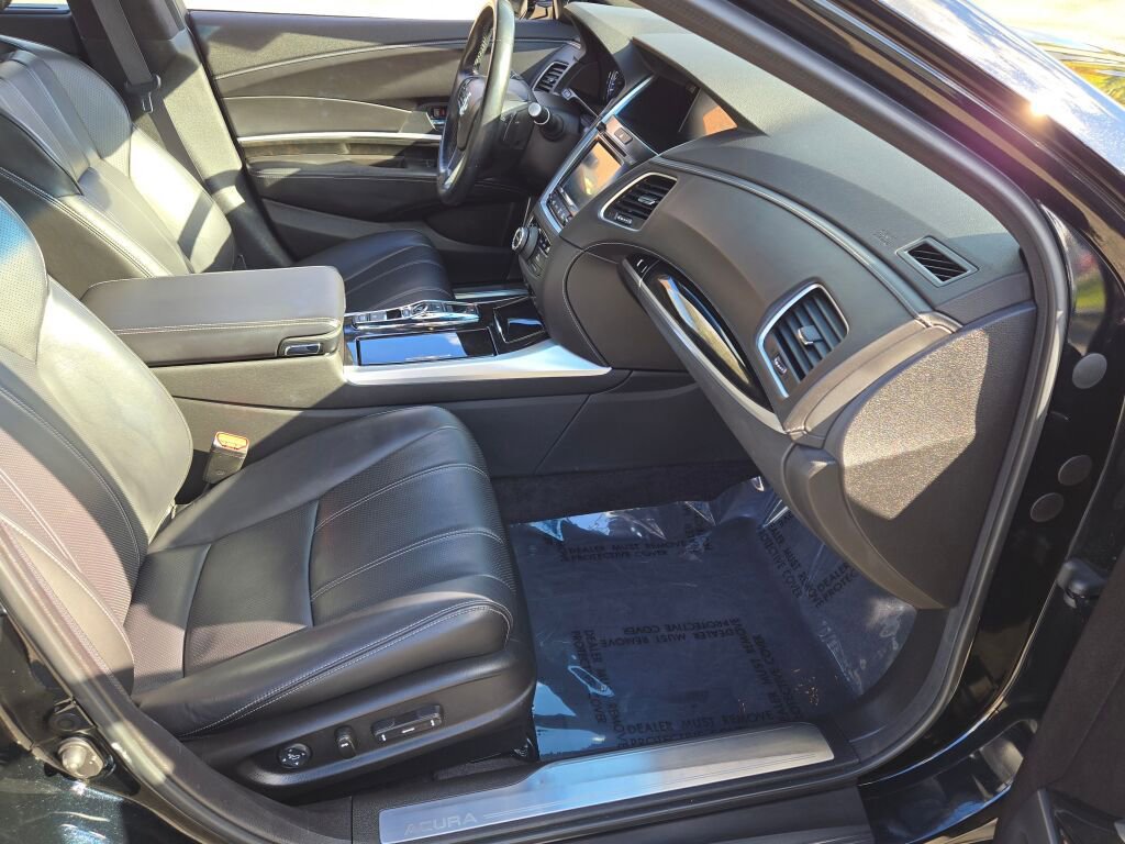Used 2019 Acura RLX Sport Hybrid w/ Advance Pkg image 6