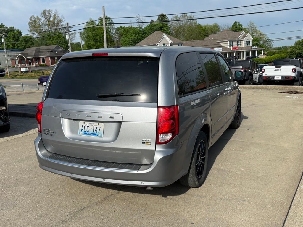 Used 2017 Dodge Grand Caravan GT w/ Safety Sphere Group FWD image 6