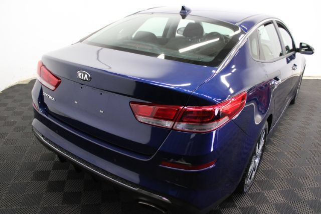 Used 2019 Kia Optima LX w/ LX 17" Wheel Package FWD image 5