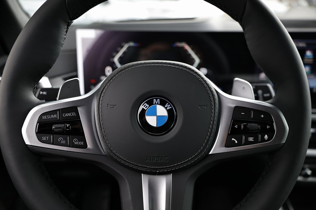 New 2026 BMW X5 xDrive40i w/ M Sport Package image 33