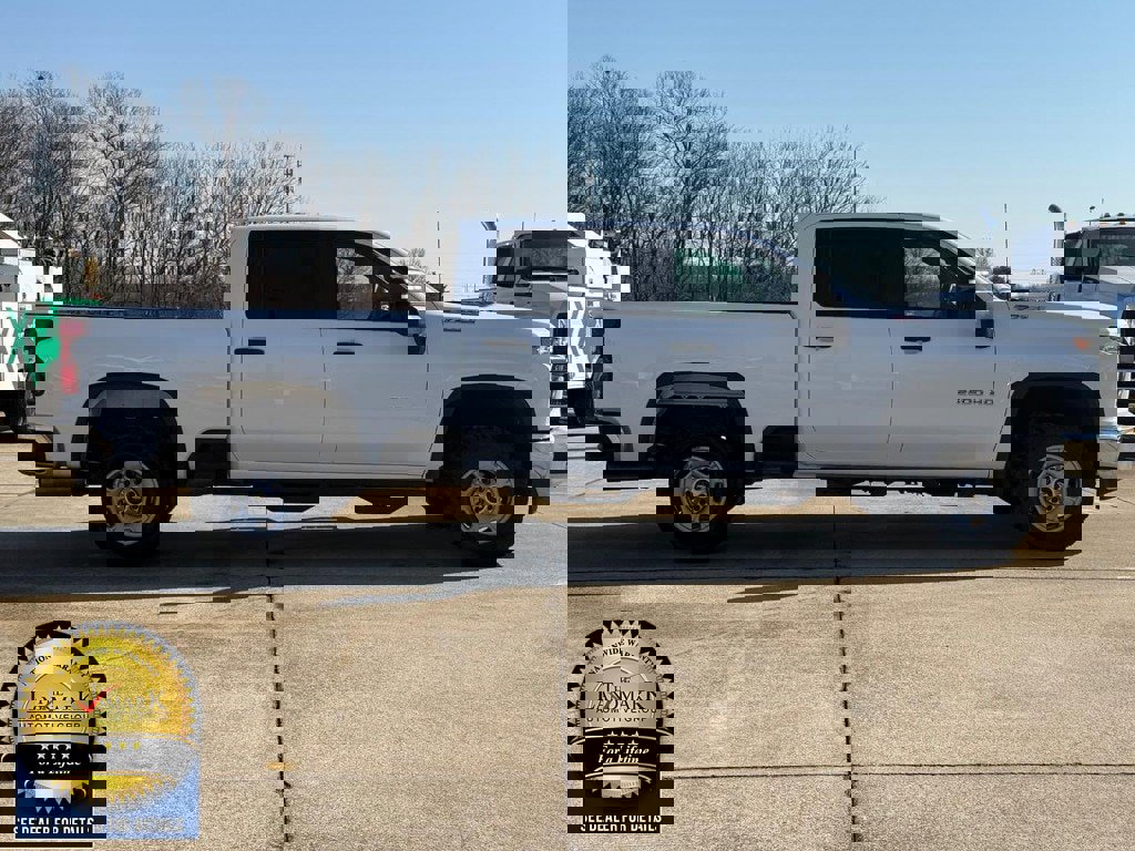 Used 2022 Chevrolet Silverado 2500 W/T w/ Gooseneck/5TH Wheel Package image 4