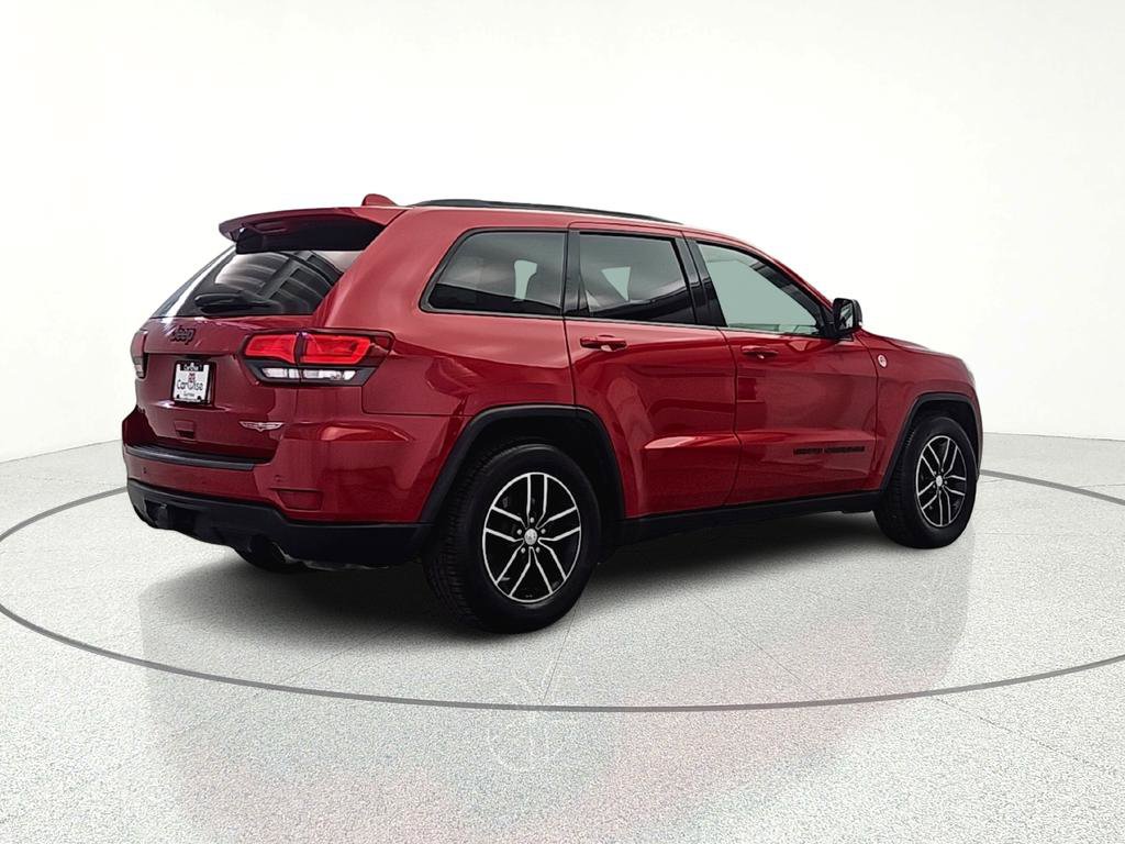 Used 2018 Jeep Grand Cherokee Trailhawk AWD/4WD image 9