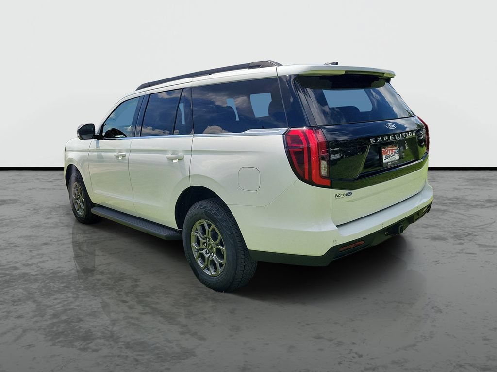 New 2027 Ford Expedition Active RWD image 3