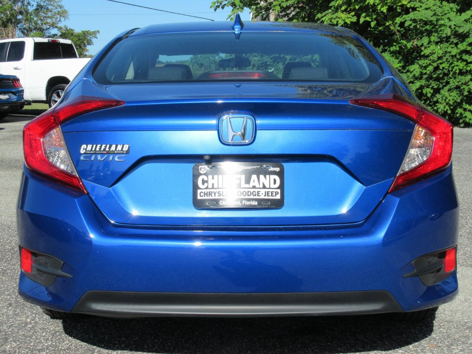 Used 2017 Honda Civic EX image 7