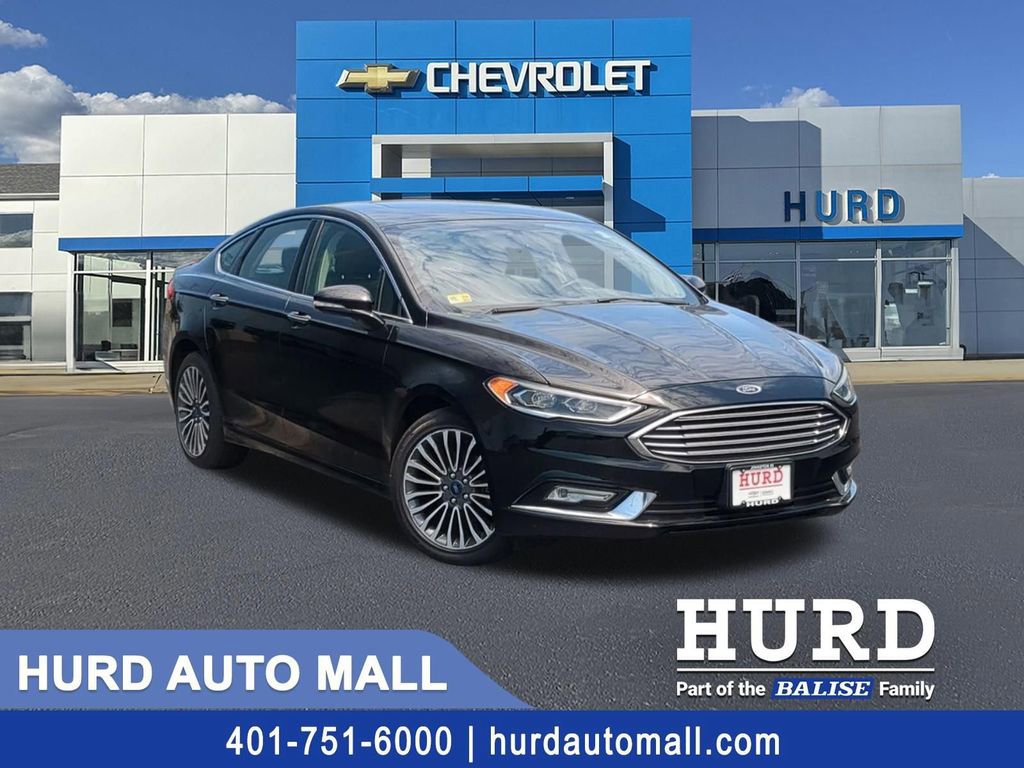 Used 2017 Ford Fusion SE w/ Fusion SE Technology Package AWD/4WD image 1