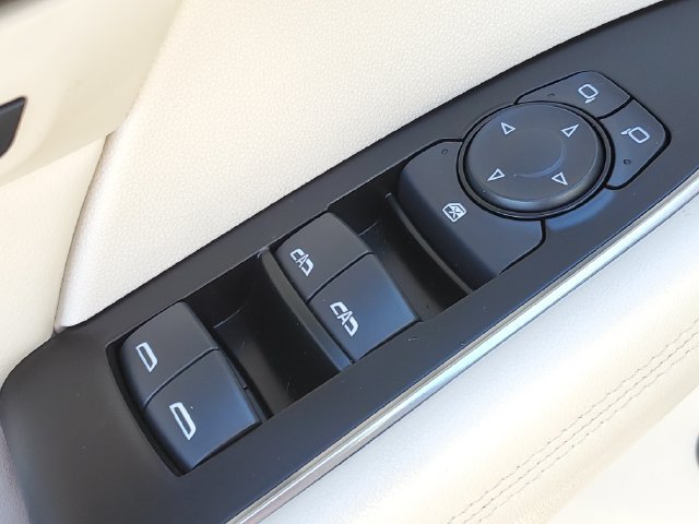 Certified 2023 Buick Envision Avenir AWD/4WD image 30