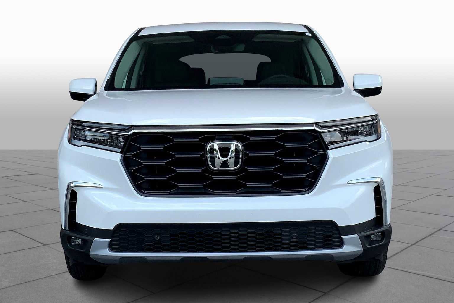 New 2025 Honda Pilot EX-L image 3