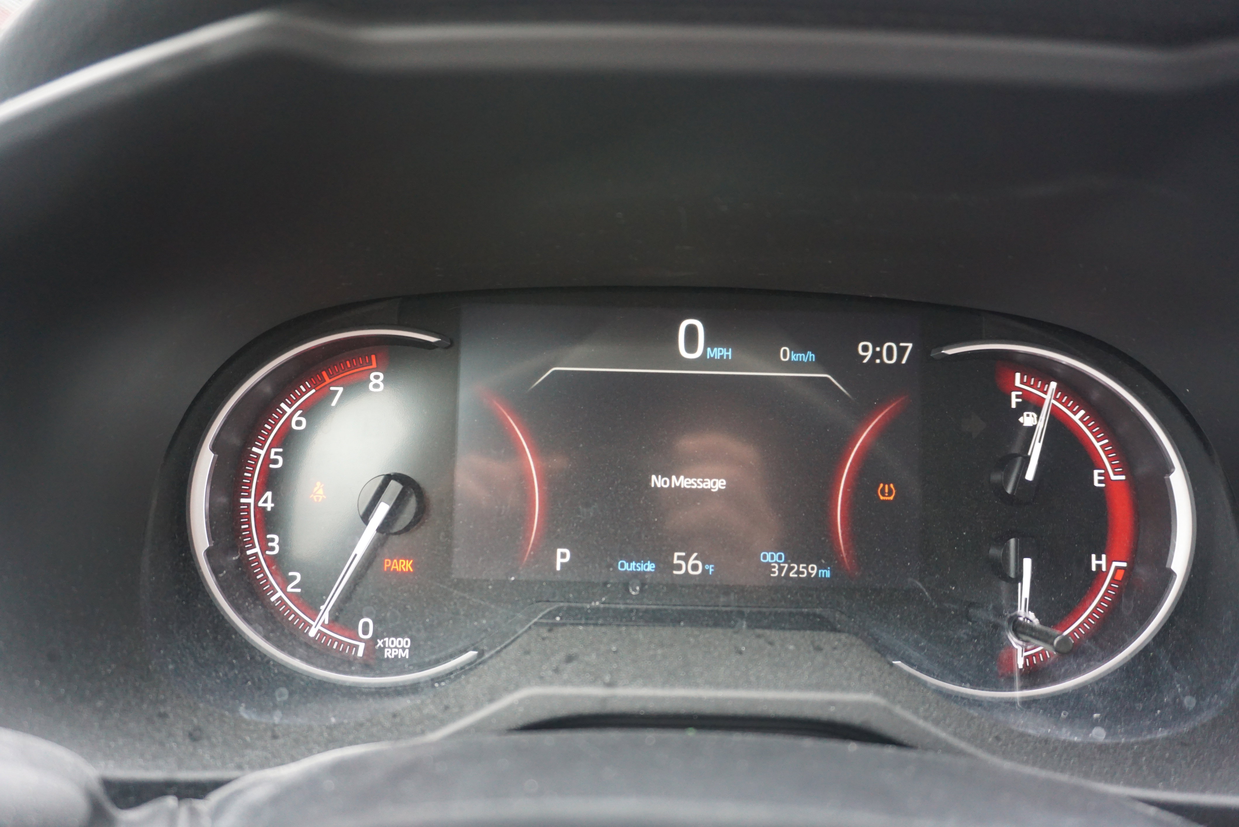 Used 2024 Toyota RAV4 LE image 9