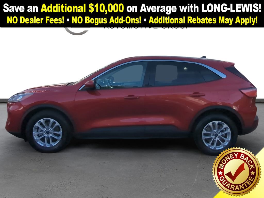 Used 2020 Ford Escape SE image 2